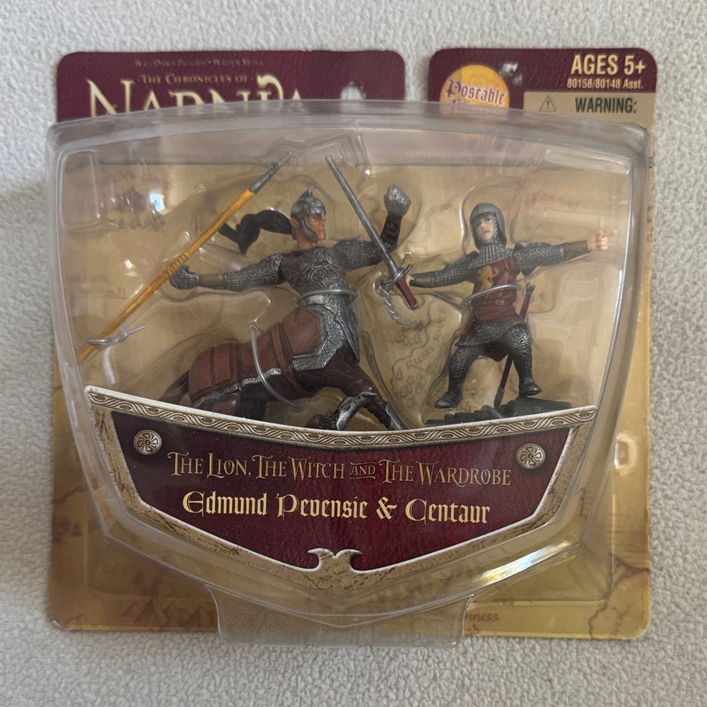 The Chronicles of Narnia Edmund Pevensie & Centaur Poseable Figures
